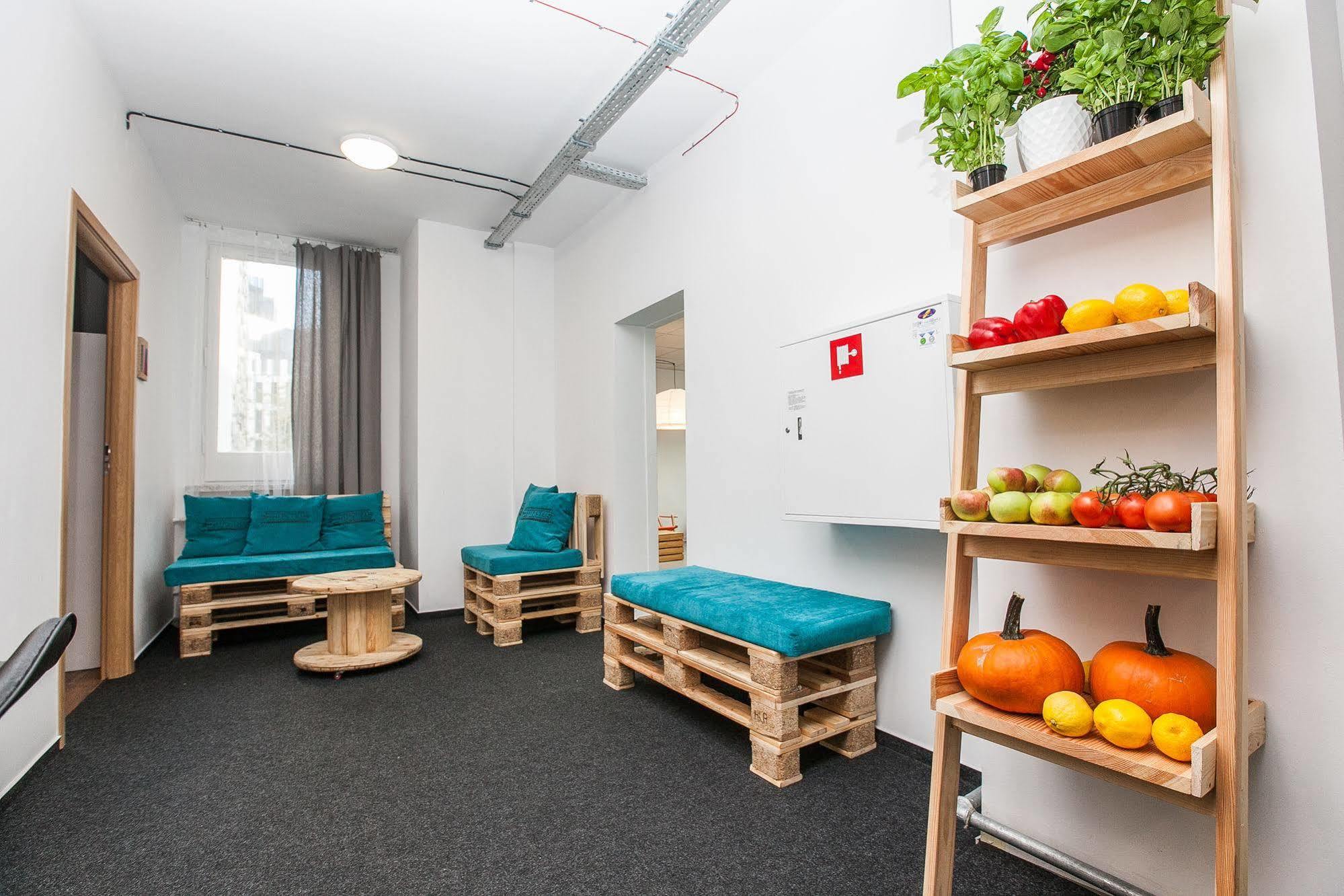 Hipstel Warsaw Hostel Exterior photo
